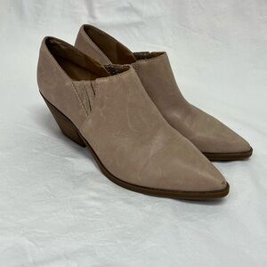 Women's Lucky Brand Tabea Tan Leather Bootie Size 9